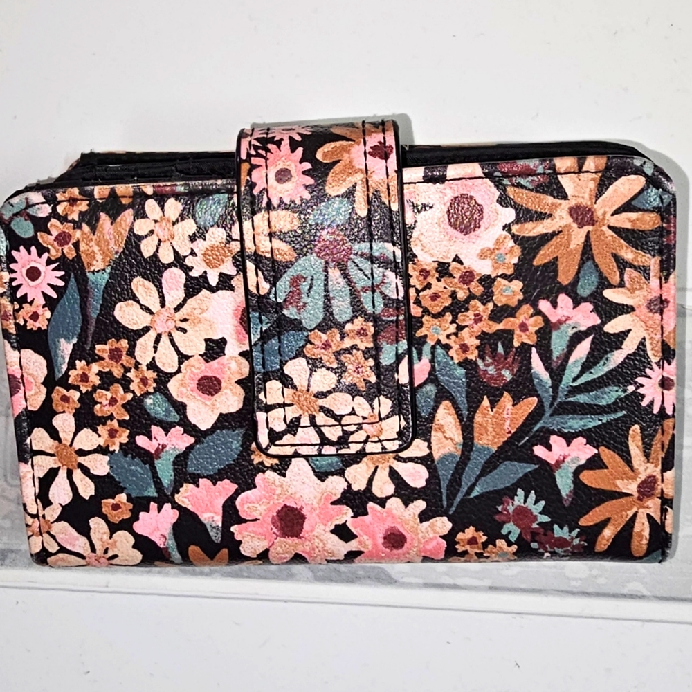 Sonoma Goods for Life Women's Multi Storybook Floral Wallet